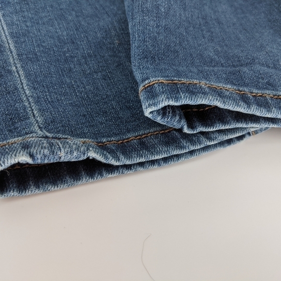 Cabi Jeans Womens Distressed Curvy Skinny Sz 6 - Picture 9 of 10